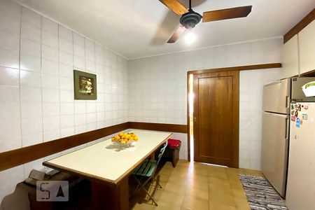 Casa à venda com 270m², 3 quartos e 3 vagasCopa