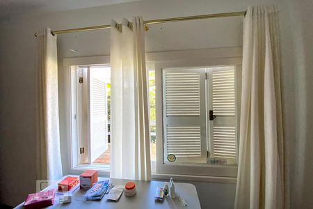 Casa à venda com 270m², 3 quartos e 3 vagasQuarto 3