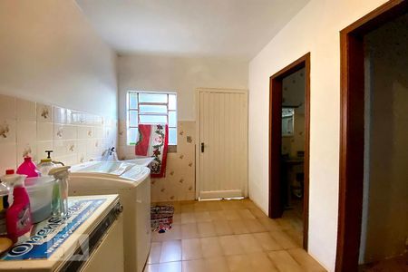 Casa à venda com 270m², 3 quartos e 3 vagasÁrea de Serviço