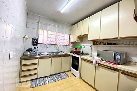 Casa à venda com 270m², 3 quartos e 3 vagasCozinha