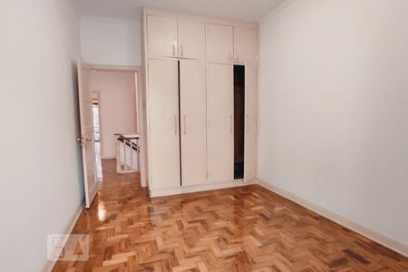 Casa à venda com 500m², 4 quartos e 5 vagasQuarto 2