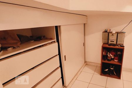 Casa à venda com 500m², 4 quartos e 5 vagasQuarto de Serviço