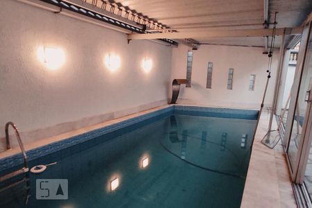 Casa à venda com 500m², 4 quartos e 5 vagasÁrea Externa