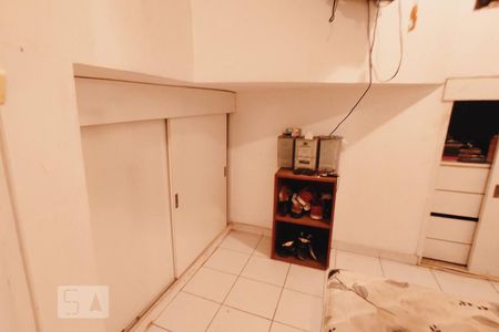 Casa à venda com 500m², 4 quartos e 5 vagasQuarto de Serviço