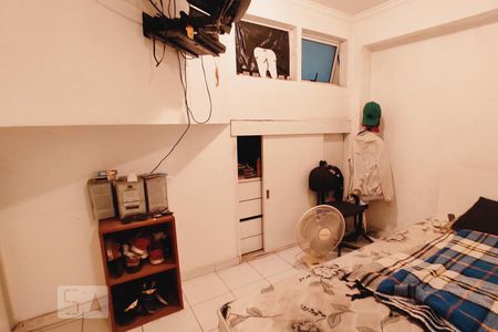 Casa à venda com 500m², 4 quartos e 5 vagasQuarto de Serviço