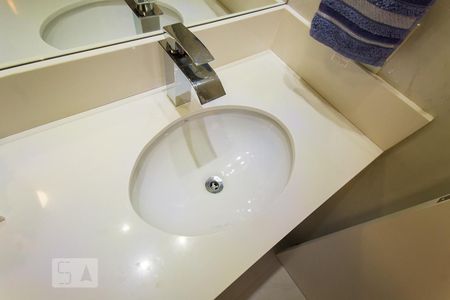 Apartamento à venda com 63m², 2 quartos e 1 vagaBanheiro da Suíte