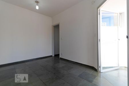 Salas de apartamento para alugar com 1 quarto, 55m² em Cambuí, Campinas