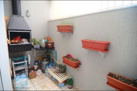 Varanda de casa à venda com 3 quartos, 90m² em Niterói, Canoas