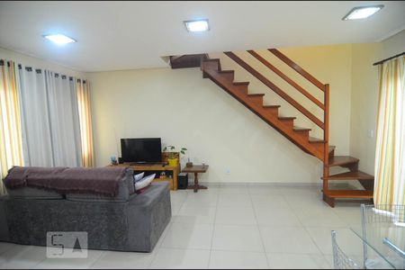 Sala de casa à venda com 3 quartos, 90m² em Niterói, Canoas