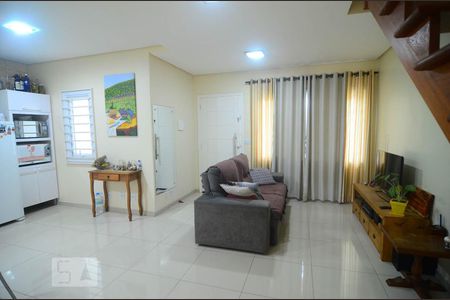 Sala de casa à venda com 3 quartos, 90m² em Niterói, Canoas