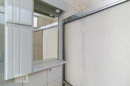 Apartamento para alugar com 72m², 2 quartos e sem vagaBanheiro - Espelho