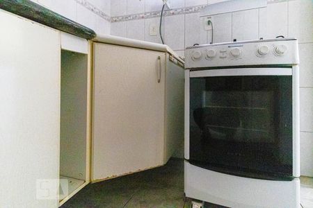 Apartamento para alugar com 72m², 2 quartos e sem vagaCozinha - Fogão