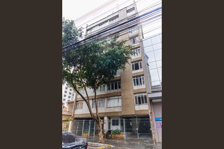 Apartamento para alugar com 72m², 2 quartos e sem vagaFachada