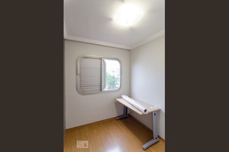 Quarto 1 de apartamento para alugar com 2 quartos, 60m² em Vila Alexandria, São Paulo