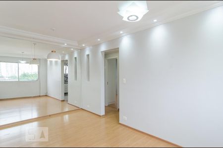 Sala de apartamento para alugar com 2 quartos, 60m² em Vila Alexandria, São Paulo