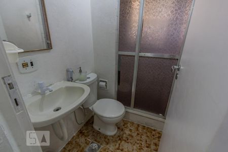Banheiro de apartamento à venda com 1 quarto, 40m² em Taquara, Rio de Janeiro