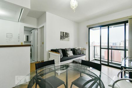 Apartamento à venda com 45m², 1 quarto e 1 vagaSala