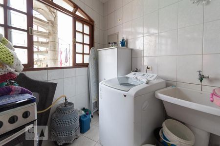 Casa à venda com 351m², 5 quartos e 4 vagasÁrea de Serviço