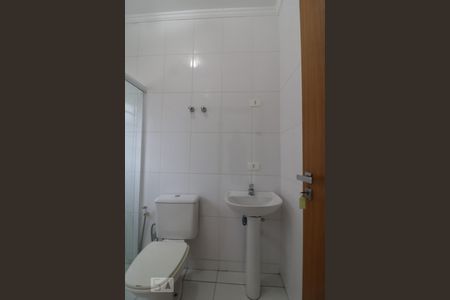 Casa de condomínio à venda com 105m², 3 quartos e 2 vagasBanheiro da Suíte 1