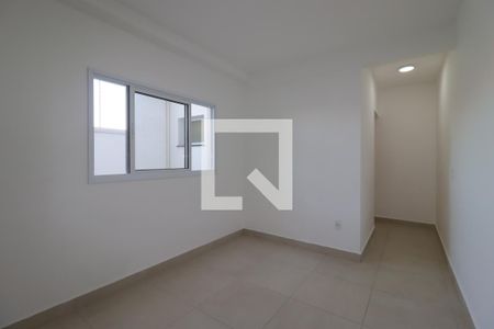 Sala de apartamento à venda com 2 quartos, 55m² em Campestre, Santo André