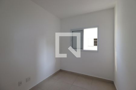 Quarto de apartamento à venda com 2 quartos, 55m² em Campestre, Santo André