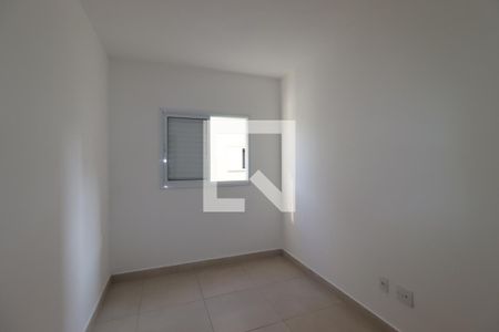 Quarto de apartamento à venda com 2 quartos, 55m² em Campestre, Santo André