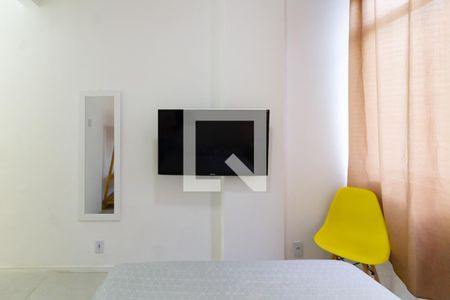 Detalhe da sala/quarto de kitnet/studio para alugar com 1 quarto, 23m² em Centro, Rio de Janeiro