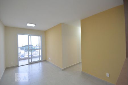 Salade Apartamento com 2 quartos, 60m² Vila Mariana