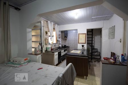 Casa para alugar com 70m², 2 quartos e 1 vagaCozinha