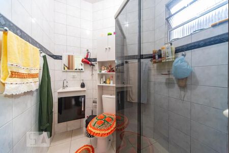 Banheiro 1 de casa à venda com 2 quartos, 114m² em Vila Linda, Santo André