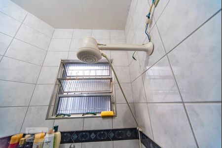 Chuveiro de casa à venda com 2 quartos, 114m² em Vila Linda, Santo André