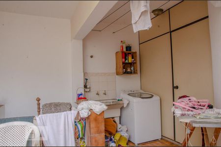 Casa à venda com 270m², 4 quartos e 7 vagasÁrea de Serviço