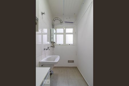 Apartamento à venda com 77m², 2 quartos e 1 vagaÁrea de Serviço