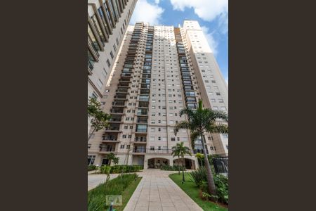 Apartamento à venda com 77m², 2 quartos e 1 vagaFachada