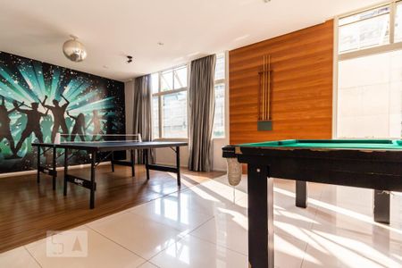 Apartamento à venda com 77m², 2 quartos e 1 vagaÁrea Comum