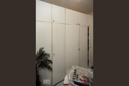 Apartamento à venda com 114m², 3 quartos e 1 vaga Apartamento à venda com 114m², 3 quartos e 1 vagaQuarto de Serviço