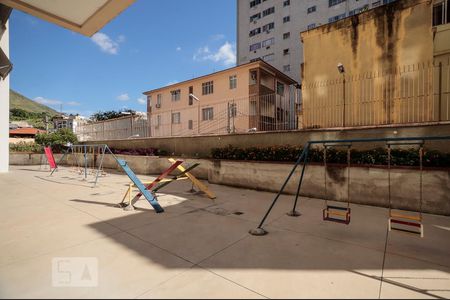 Apartamento à venda com 114m², 3 quartos e 1 vaga Apartamento à venda com 114m², 3 quartos e 1 vagaPlay