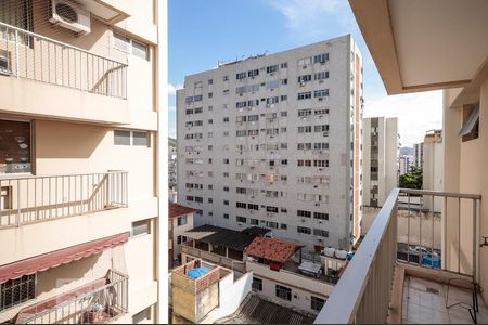 Apartamento à venda com 114m², 3 quartos e 1 vaga Apartamento à venda com 114m², 3 quartos e 1 vagaVista Varanda