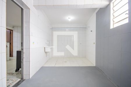 Casa para alugar com 50m², 1 quarto e sem vaga Casa para alugar com 50m², 1 quarto e sem vagaÁrea de Serviço