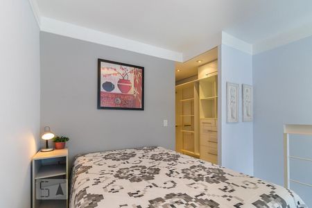 Quarto da suíte de apartamento para alugar com 1 quarto, 60m² em Cambuí, Campinas