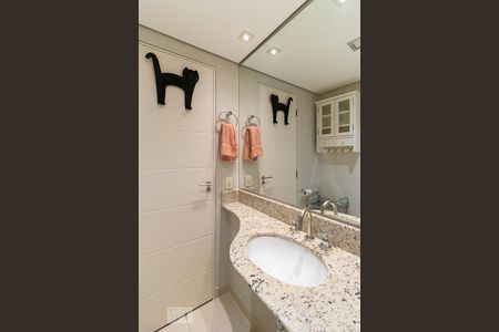 Apartamento para alugar com 60m², 1 quarto e 2 vagasBanheiro da suíte