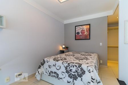 Quarto da suíte de apartamento para alugar com 1 quarto, 60m² em Cambuí, Campinas
