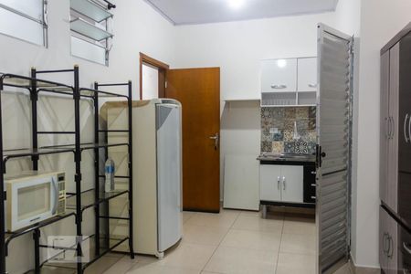 Cozinha de kitnet/studio para alugar com 1 quarto, 23m² em Brooklin Paulista, São Paulo
