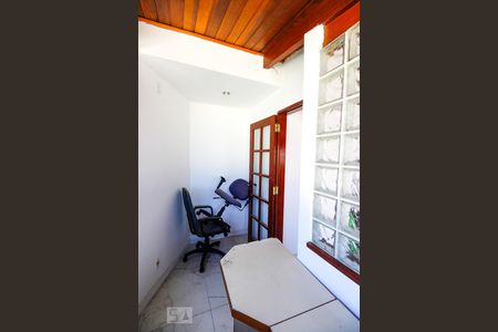 Apartamento à venda com 222m², 4 quartos e 3 vagasEscritório