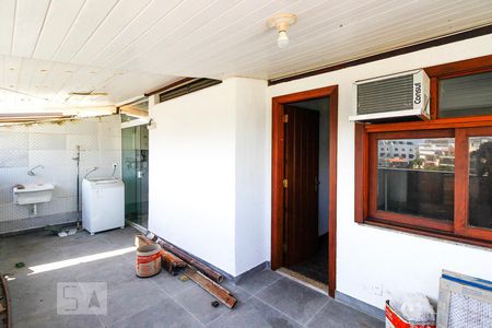 Apartamento à venda com 222m², 4 quartos e 3 vagasVaranda