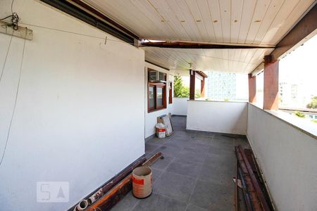 Apartamento à venda com 222m², 4 quartos e 3 vagasVaranda