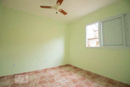 quarto 2 de casa para alugar com 3 quartos, 110m² em Jardim Eulina, Campinas