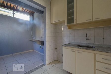 Apartamento para alugar com 52m², 2 quartos e 1 vagaCozinha