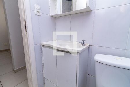 Apartamento para alugar com 46m², 2 quartos e sem vagaBanheiro