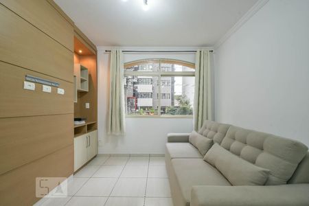 Apartamento para alugar com 35m², 1 quarto e 1 vagaSala